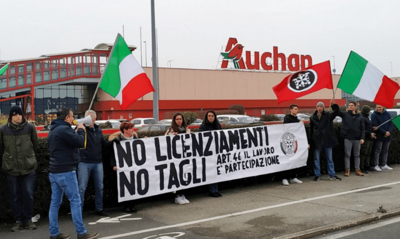 Padova: sit-in di CasaPound contro taglio lavoratori Conad Padova: sit-in di CasaPound contro taglio lavoratori Conad