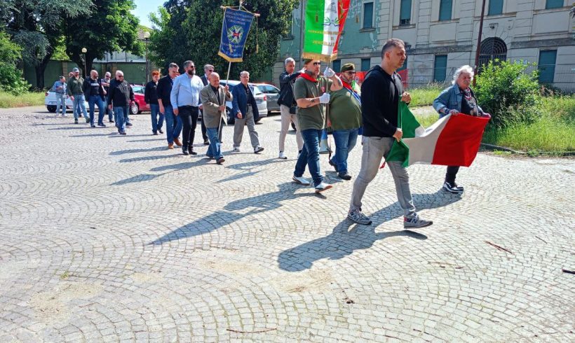 Per i martiri della R.S.I. del ponte di Greggio (vc) e dell’ex ospedale psichiatrico di Vercelli Per i martiri della R.S.I. del ponte di Greggio (vc) e dell’ex ospedale psichiatrico di Vercelli