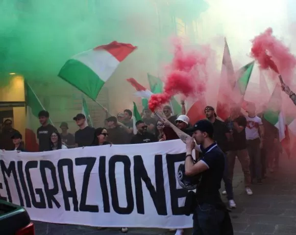 La Spezia, un successo: vanificati i tentativi antifa di impedire il corteo