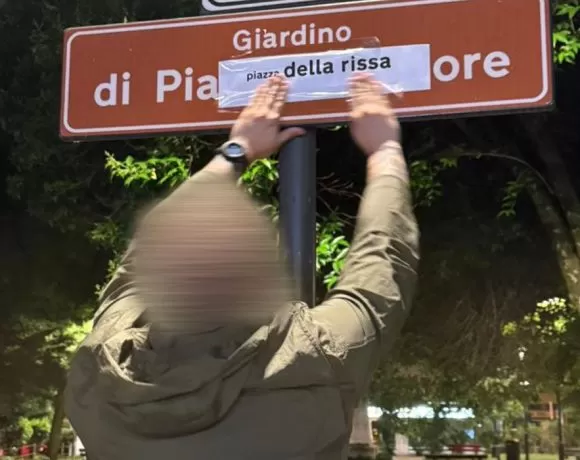 Trento: vie e piazze “rinominate” per denunciare il degrado urbano
